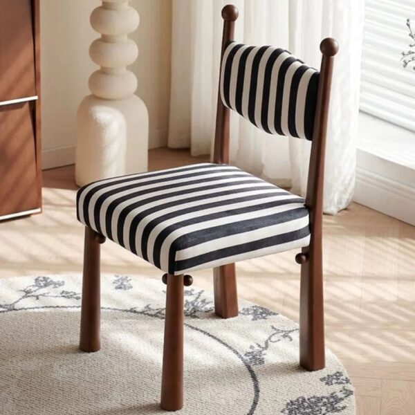 Ritzha Kenyatta Bol Sant Dining Chair