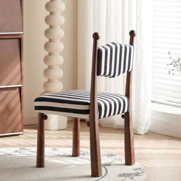 Ritzha Kenyatta Bol Sant Dining Chair