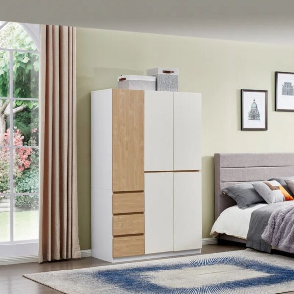 Ritzha Bithorn Wardrobe Closet