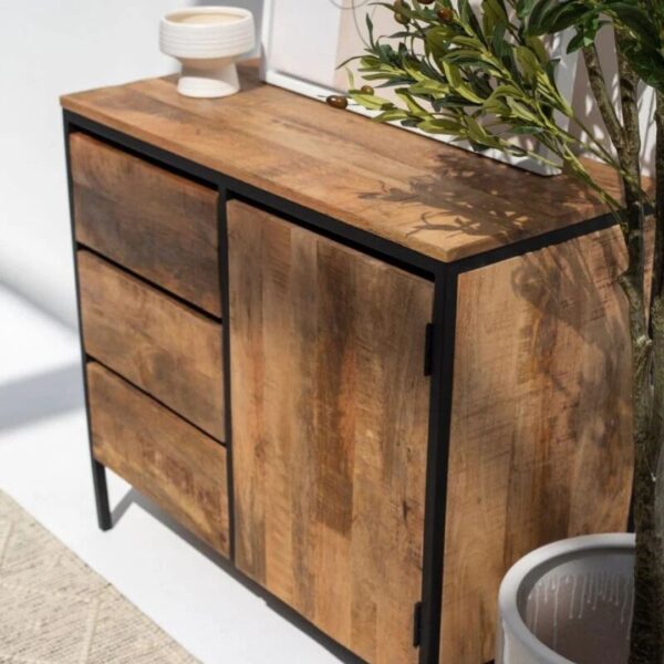 Ritzha Relena Sideboard