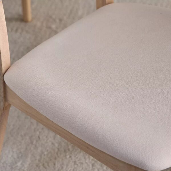 Ritzha Oldham 8-Seater Wooden Top Dining Set